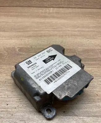 Opel Astra G Airbag control unit/module 09229037 5WK42923