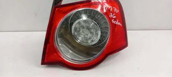 Volkswagen PASSAT B6 Rear/tail lights