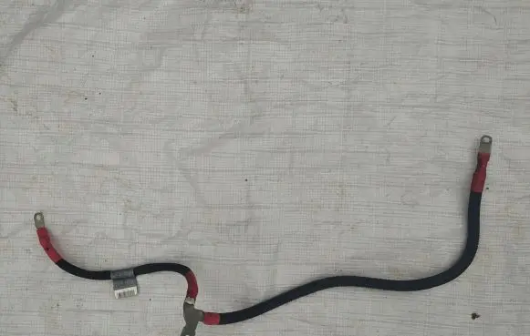 BMW Z4 E89 Positive cable (battery) 7583735 7583734