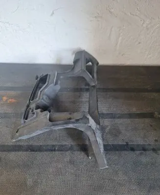 Volkswagen Golf VI Front bumper mounting bracket 5K0807723B 5K0807723