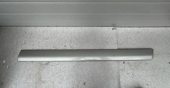 Nissan Patrol Y61 Front door trim (molding) 80870VC300