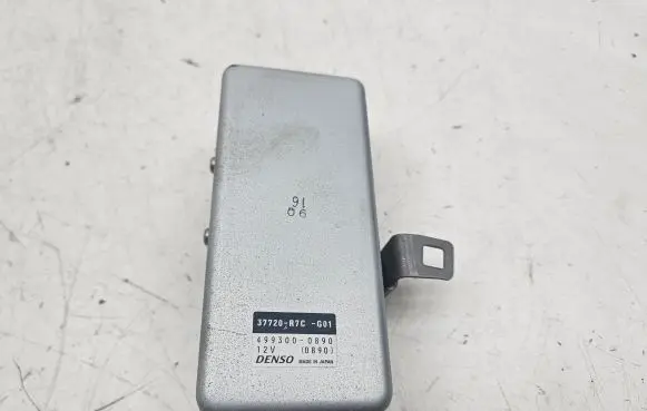 Honda CR-V Fuel injection pump control unit/module 37720R7C 4993000890