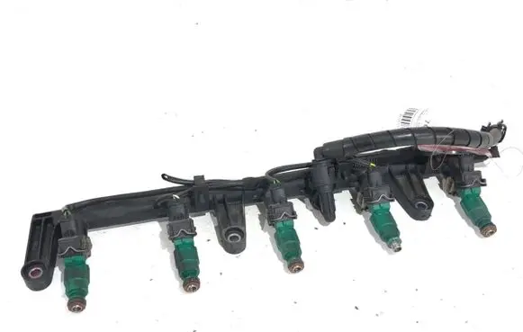 Fuel main line pipe