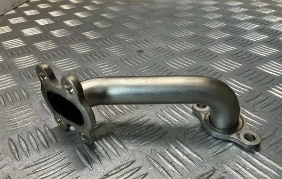Toyota Avensis T270 EGR valve line/pipe/hose