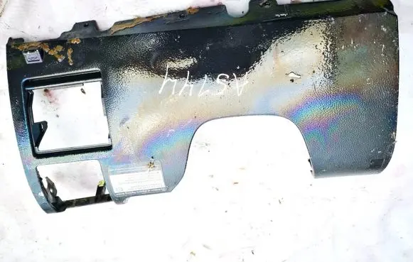 Steering wheel column trim