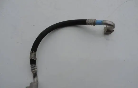 Ford C-MAX II Air conditioning (A/C) pipe/hose 