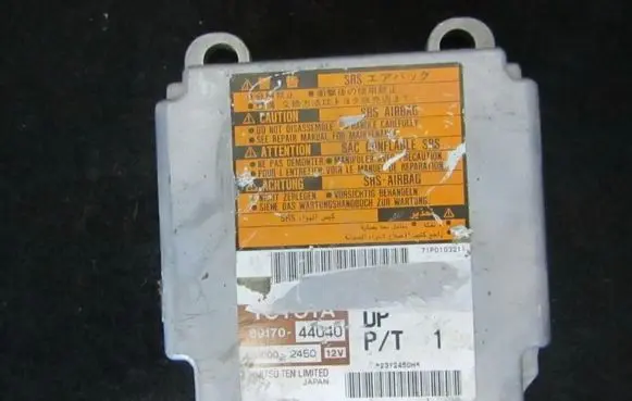 Toyota Avensis Verso Airbag control unit/module 8917044040 89170-44040