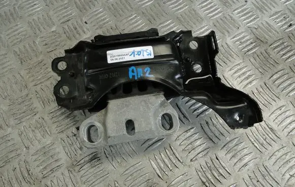 Volkswagen Polo VI Engine mount vacuum valve