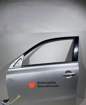 Suzuki Vitara (LY) Front door 