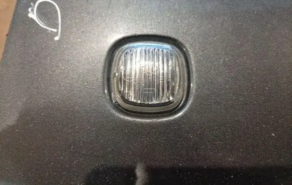 Skoda Roomster (5J) Front fender indicator light 