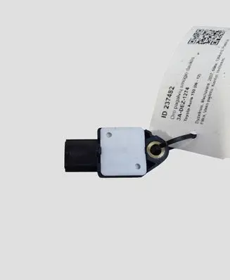 Toyota Auris 150 Airbag deployment crash/impact sensor TRW8983102080