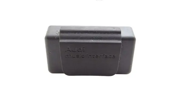 Audi Q3 8U Dash center speaker trim cover 4H0035909