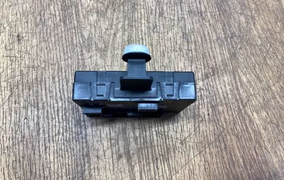 Volkswagen Touareg II Door control unit/module 4H0959795P 4H0959795J A2C7325440800