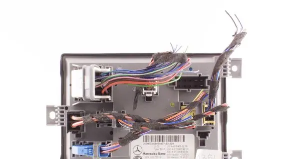Mercedes-Benz E W213 SAM control unit A2139003208 A2139014003 A2139025204