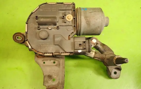 Ford S-MAX Front wiper linkage and motor