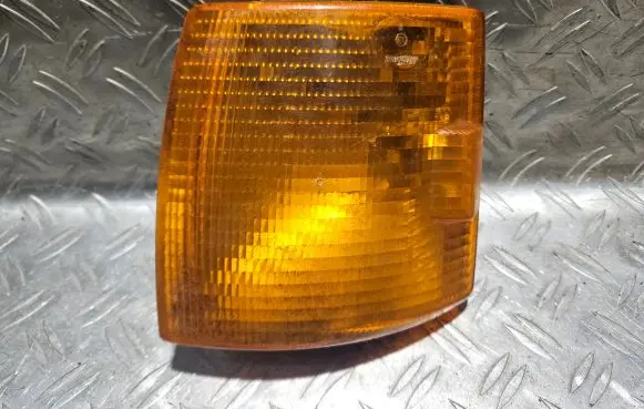 Volkswagen Transporter - Caravelle T4 Front indicator light 6R0142787