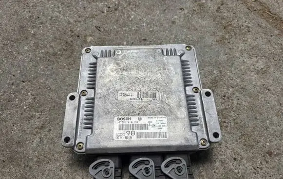 Citroen C5 Engine control unit/module 0281010764