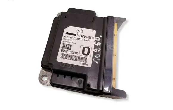 Mazda CX-30 Airbag control unit/module DMST57K30C