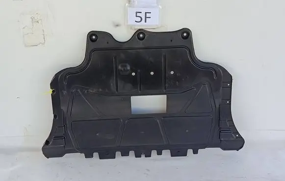 Audi RS3 8Y Engine splash shield/under tray 8Y0825236