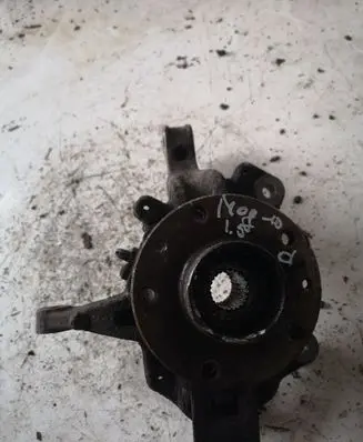 Renault Megane III Front wheel hub