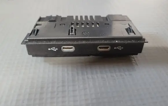 Volkswagen ID.4 USB socket connector 5NA035736