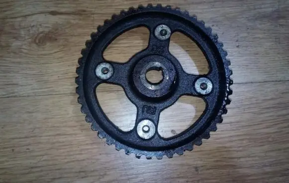 Mitsubishi Lancer Camshaft pulley/ VANOS 
