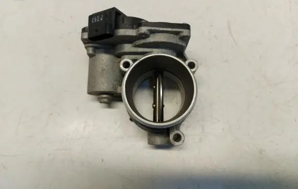 KIA Pro Cee'd III Throttle valve 35150-08200