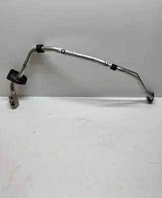 Audi A4 S4 B9 Air conditioning (A/C) pipe/hose 8W0816738Q