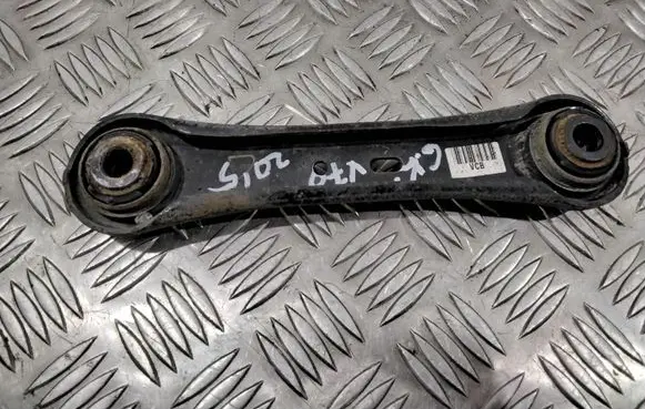 Volvo V70 Rear control arm