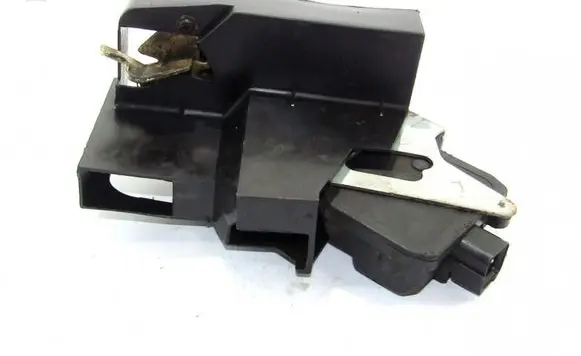 KIA Rio Rear door lock