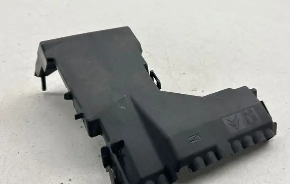 Citroen DS5 Fuse box cover 9666817180