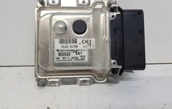 Hyundai i20 (PB PBT) Engine control unit/module ECU 39101-03700