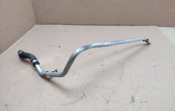 BMW X1 E84 Engine coolant pipe/hose 16188010