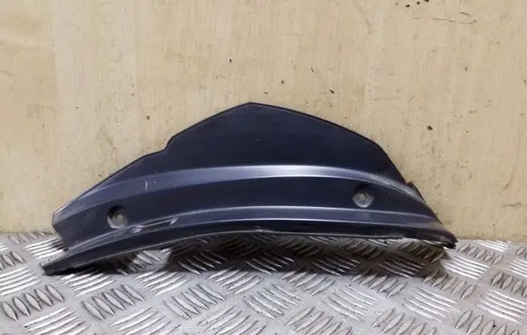 Tail light part