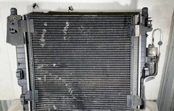 Mercedes-Benz E AMG W212 Radiator set A1635000093 885002079