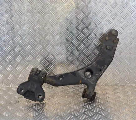 Ford Focus Front lower control arm/wishbone BV313C339AAA