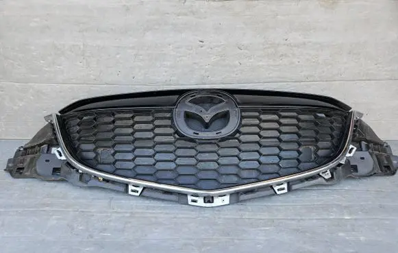 Mazda CX-5 Front bumper upper radiator grill KD4550712