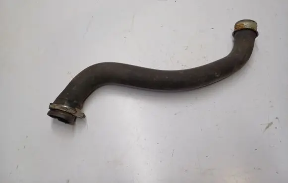Mercedes-Benz C W204 Engine coolant pipe/hose A2045010582