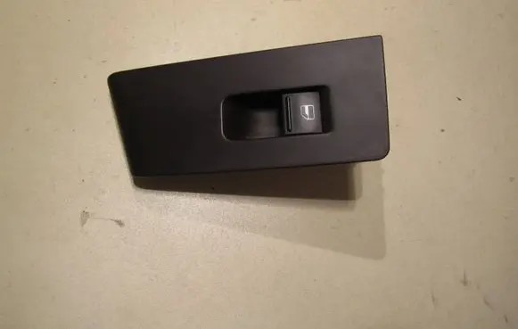 Volkswagen PASSAT B7 Electric window control switch 3AA868750