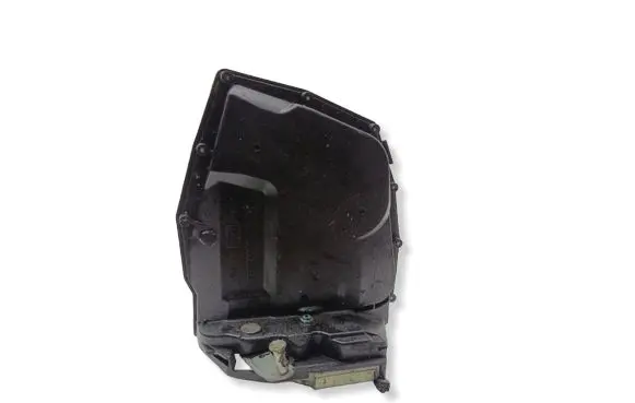 Suzuki Swift I Rear door lock 