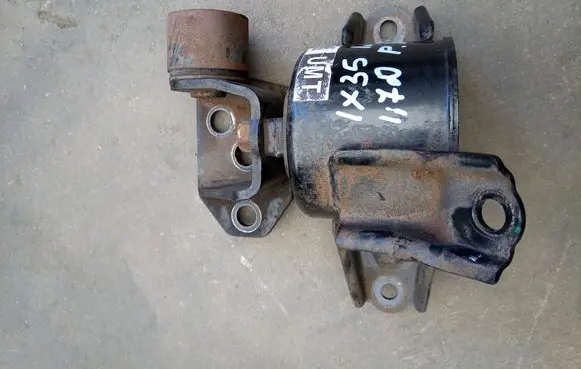 Hyundai ix35 Engine mount bracket A2C02C