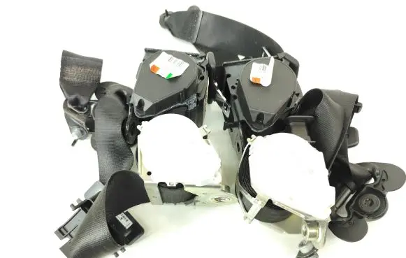 BMW 1 F20 F21 Set of seat belts 34078320D 34078319D 619185100D