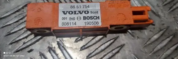 Volvo XC90 Airbag deployment crash/impact sensor 8651754