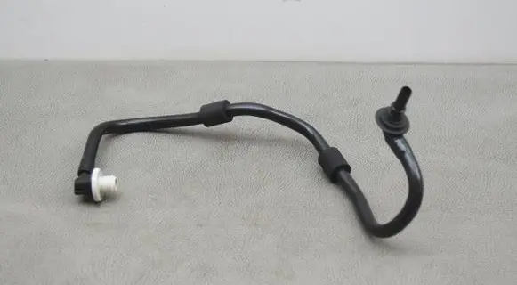 Mercedes-Benz C W205 Vacuum line/pipe/hose A2054300129