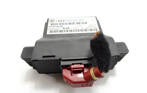 Seat Ibiza IV (6J,6P) Gateway control module 6R0907530C 5WK50030E 1K0907951