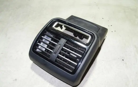 Volkswagen PASSAT B8 Rear air vent grill 3G0861737 3G0863916 3G0819203A