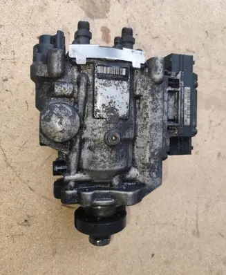 Opel Zafira A Fuel injection high pressure pump 0470504222 146555011 55352864
