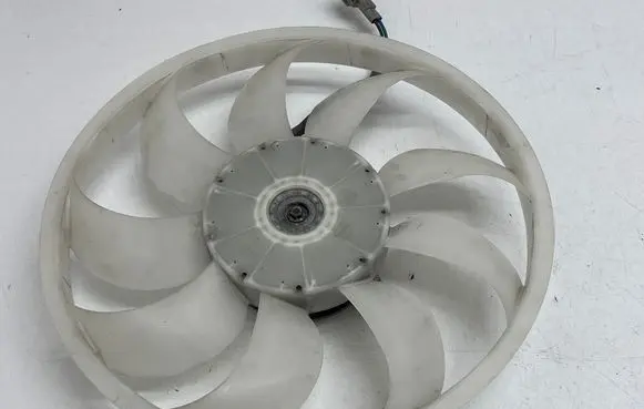 Subaru XV II Electric radiator cooling fan