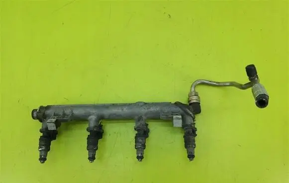 Opel Vectra C Fuel main line pipe 12574825