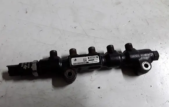 Ford Fiesta Fuel main line pipe 9642503380
